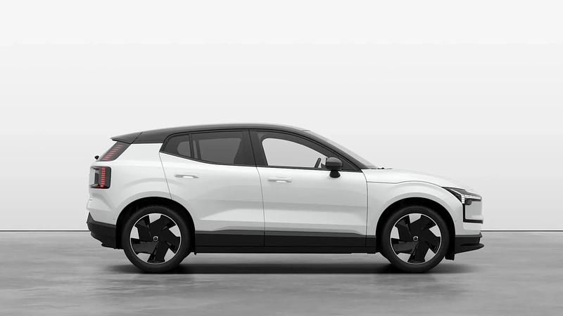 Second-hand Volvo EX30 Ultra 200 kW (272 CP) 2024 ["crystal white"] SUV