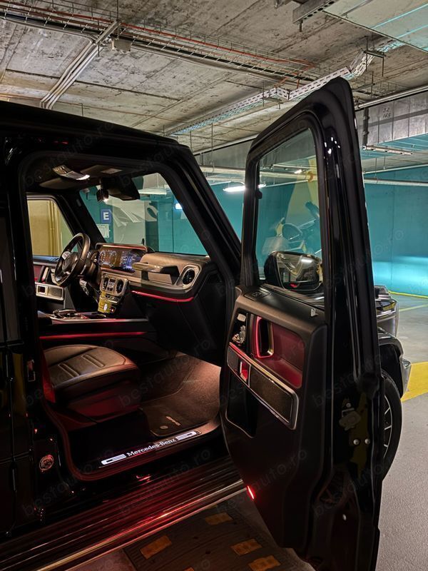 Negru Utilizat 2020 Mercedes G350 AMG line SUV | 115.000 EUR - Imagine 1/4