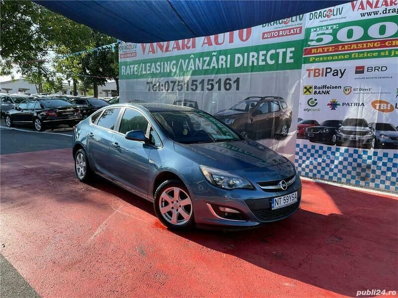 Albastru Utilizat 2013 Opel Astra Berlinǎ | 6.499 EUR (Scump) - Imagine 1/4