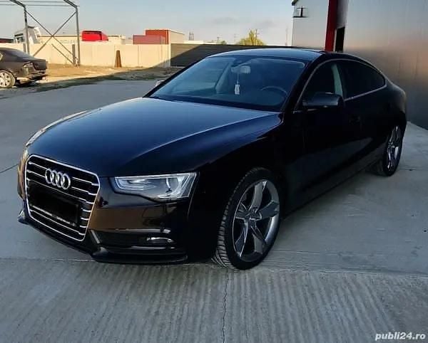 Utilizat 2015 Audi A5 Coupe | 13.300 EUR (Preț bun) - Imagine 1/4