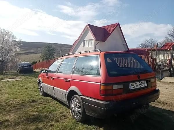 Utilizat 1993 VW Passat Hatchback | 3.000 EUR - Imagine 1/4