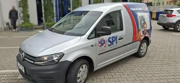 Utilizat 2015 VW Caddy Monovolum | 9.900 EUR - Imagine 1/4