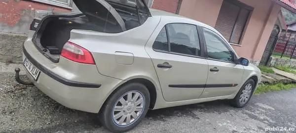 Maro Utilizat 2002 Renault Laguna II Berlinǎ | 1.650 EUR (Preț OK) - Imagine 1/4