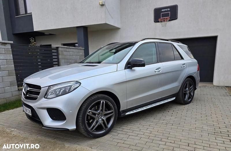 Culoaregri Utilizat 2017 Mercedes GLE250 AMG line SUV | 26.500 EUR (Scump) - Imagine 1/4