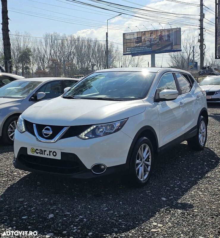 Alb Utilizat 2014 Nissan Qashqai Acenta SUV | 10.490 EUR (Preț OK) - Imagine 1/4