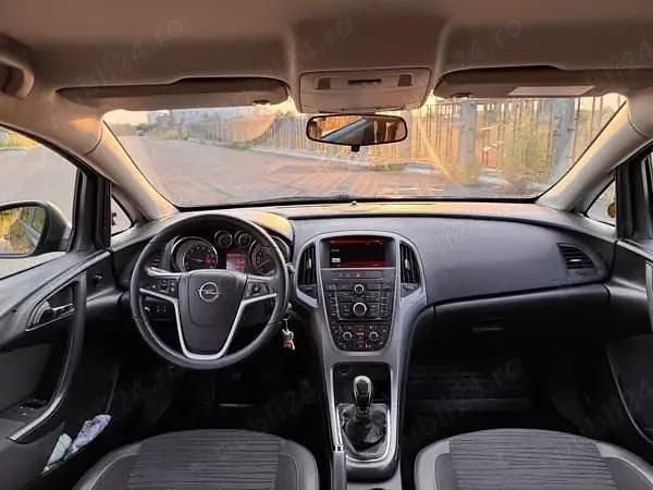 Second-hand Opel Astra 140 CP (102 kW) 2018 Berlinǎ