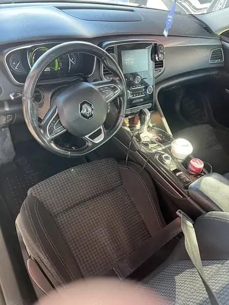 Second-hand Renault Talisman 130 CP (95 kW) 2017 Negru Berlinǎ