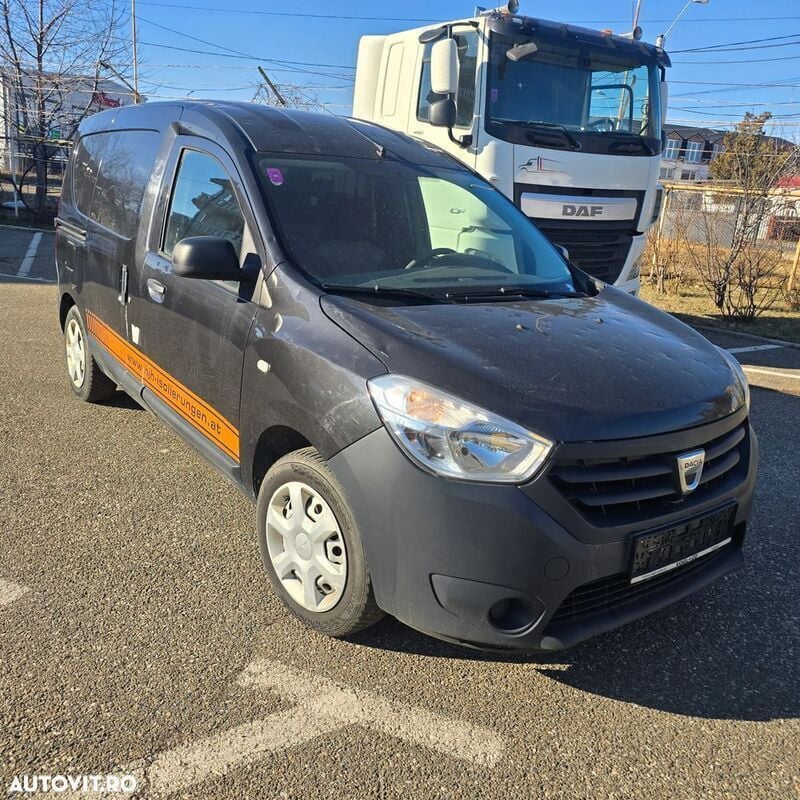 Alb Utilizat 2017 Dacia Dokker Van | 4.800 EUR (Preț OK) - Imagine 1/4