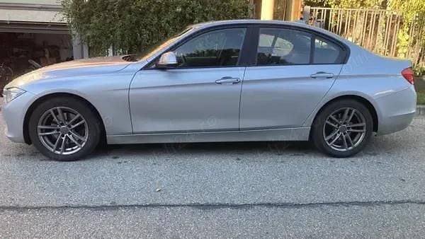 Second-hand BMW 320 184 CP (135 kW) 2012 Berlinǎ