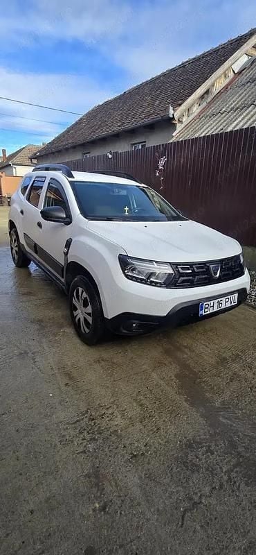 Second-hand Dacia Duster 105 CP (77 kW) 2022 Alb SUV