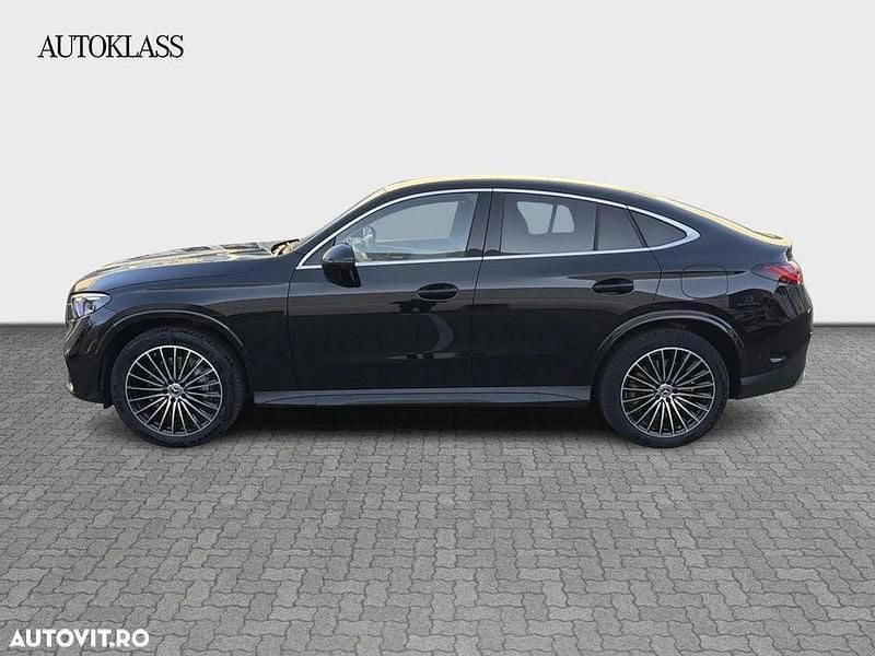 Second-hand Mercedes GLC300 AMG line 313 CP (230 kW) 2024 Culoarenegru Coupe