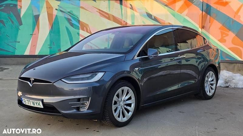 Second-hand Tesla Model X 391 kW (532 CP) 2018 Culoaregri SUV