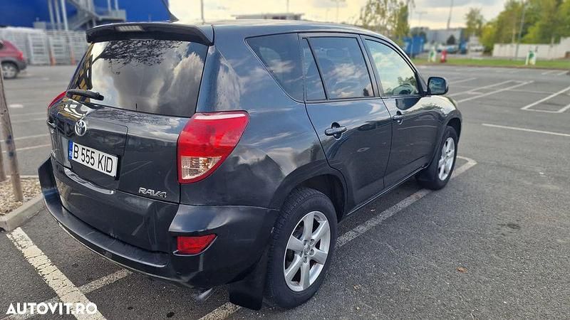 Second-hand Toyota RAV4 Luxury 136 CP (100 kW) 2008 Culoaregri SUV