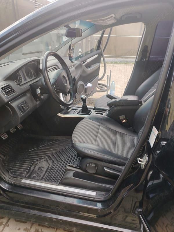 Negru Utilizat 2007 Mercedes B180 Monovolum | 3.600 EUR - Imagine 1/4