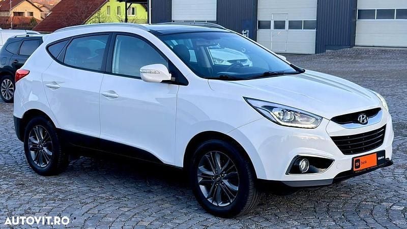 Second-hand Hyundai ix35 115 CP (84 kW) 2015 Culoarealb SUV