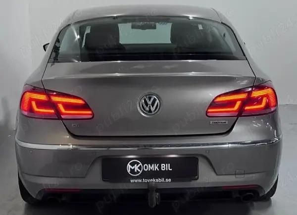 Second-hand VW Passat R-line 177 CP (130 kW) 2015 Maro Berlinǎ