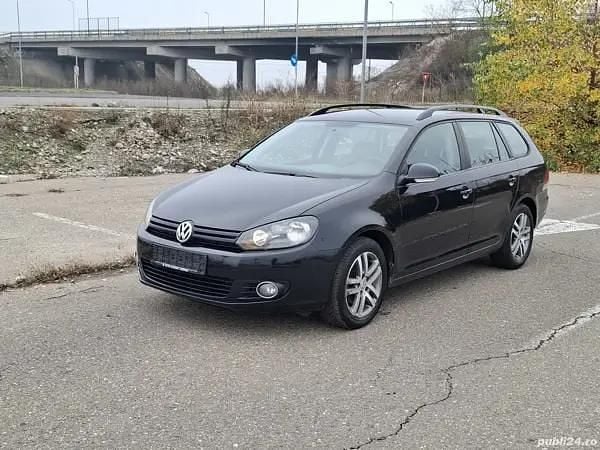 Negru Utilizat 2010 VW Golf VI Hatchback | 3.700 EUR (Preț bun) - Imagine 1/4