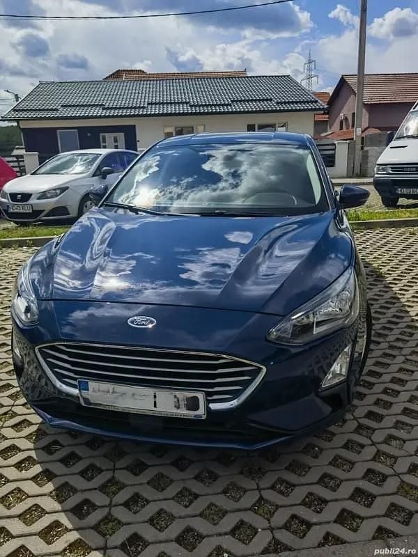 Albastru Utilizat 2021 Ford Focus Berlinǎ | 10.900 EUR (Preț OK) - Imagine 1/4