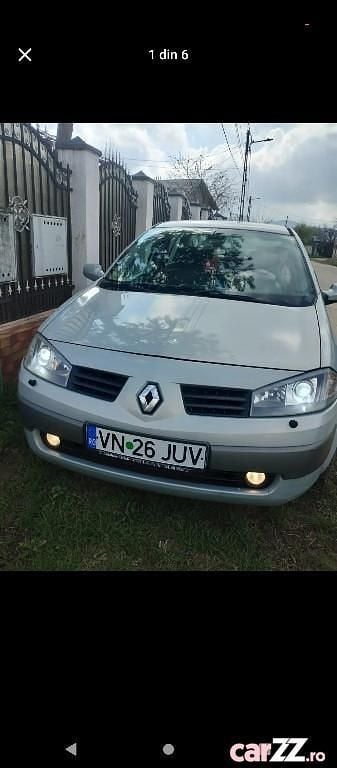Gri Utilizat 2004 Renault Mégane II Hatchback | 1.650 EUR (Preț OK) - Imagine 1/4