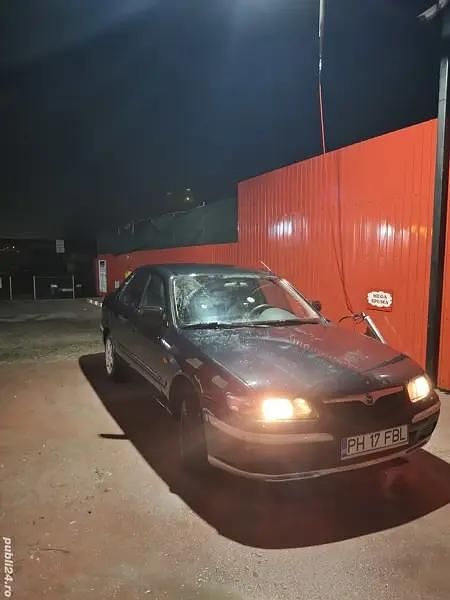 Utilizat 2000 Mazda 626 Berlinǎ | 650 EUR - Imagine 1/4