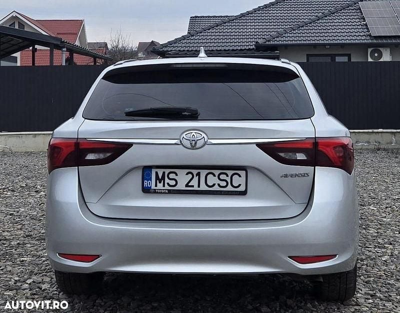 Second-hand Toyota Avensis 143 CP (105 kW) 2017 Culoaregri Break