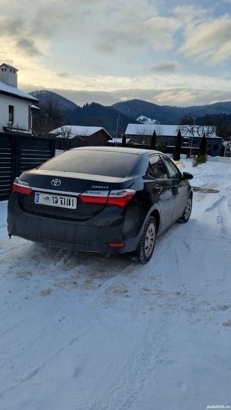 Utilizat 2017 Toyota Corolla Berlinǎ | 10.900 EUR (Preț bun) - Imagine 1/4