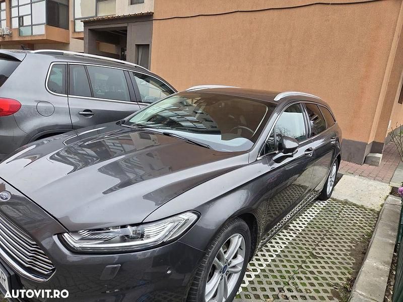 Second-hand Ford Mondeo Titanium 180 CP (132 kW) 2016 Culoaregri Break