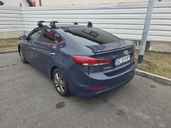 Second-hand Hyundai Elantra 128 CP (94 kW) 2016 Berlinǎ