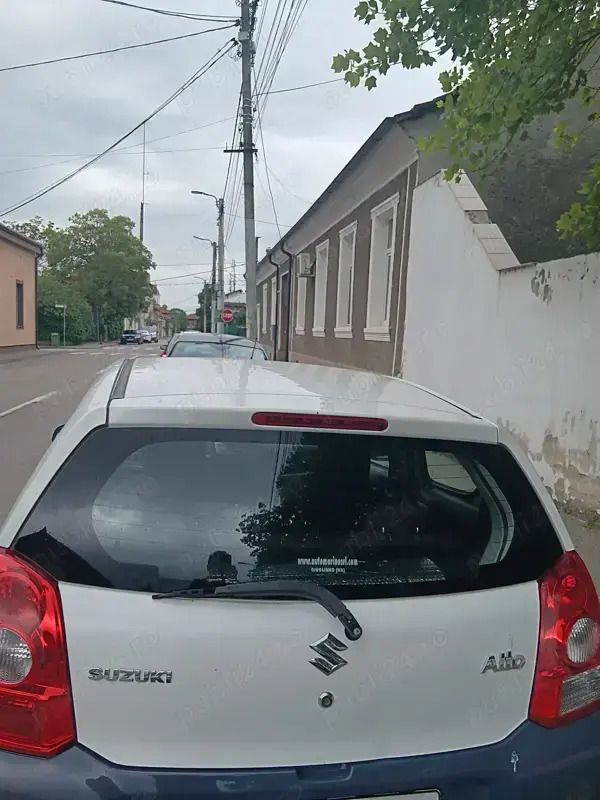 Utilizat 2009 Suzuki Alto Hatchback | 3.800 EUR - Imagine 1/4