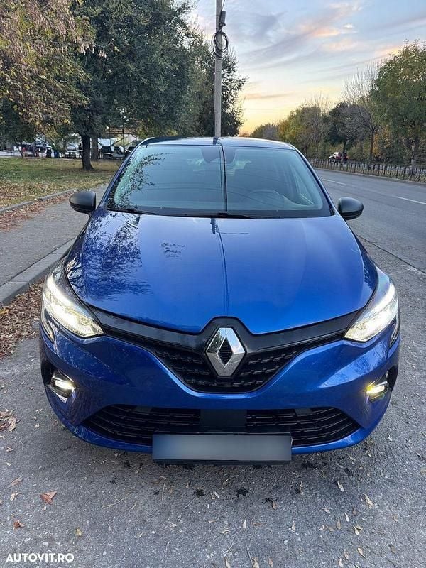 Culoarealbastru Utilizat 2020 Renault Clio V Life | 8.800 EUR (Preț OK) - Imagine 1/4