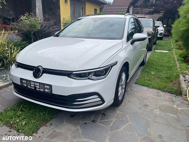 Culoarealb Utilizat 2023 VW Golf VIII Style Break | 14.950 EUR (Super Preț) - Imagine 1/4