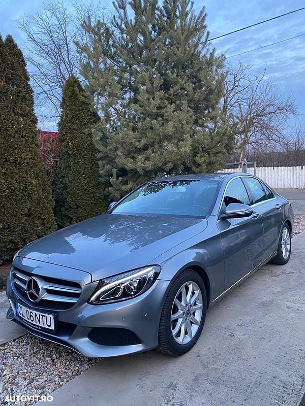 Second-hand Mercedes C200 184 CP (135 kW) 2016 Culoaregri Berlinǎ