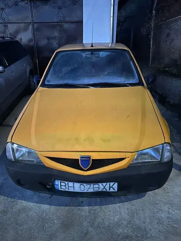 Utilizat 2003 Dacia Solenza Hatchback | 3.000 EUR - Imagine 1/4
