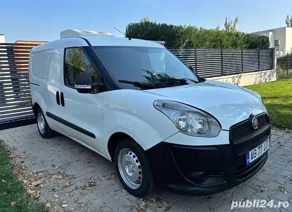 Utilizat 2011 Fiat Doblò Monovolum | 4.100 EUR - Imagine 1/4