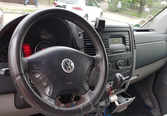 Second-hand VW Crafter 163 CP (119 kW) 2009 Alb Van