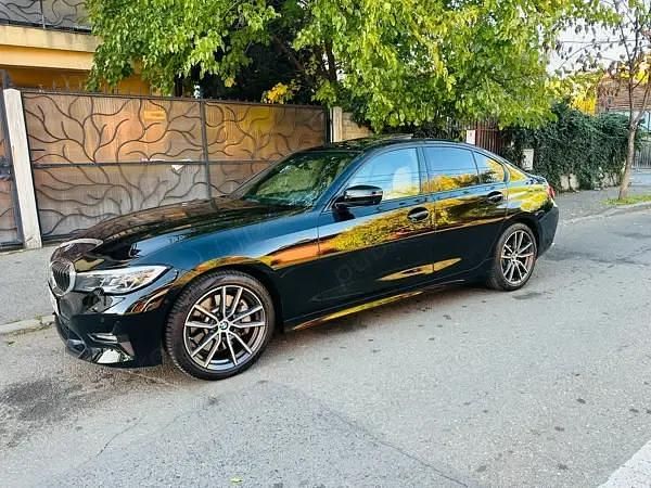 Second-hand BMW 330 286 CP (210 kW) 2020 Negru Berlinǎ