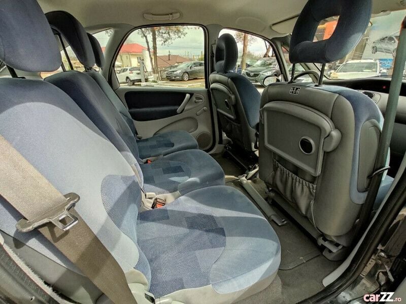 Second-hand Citroën Xsara Picasso 90 CP (66 kW) 2004 Bej Monovolum