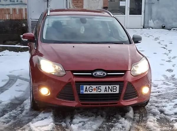 Rosu Utilizat 2012 Ford Focus Berlinǎ | 3.800 EUR (Preț OK) - Imagine 1/4