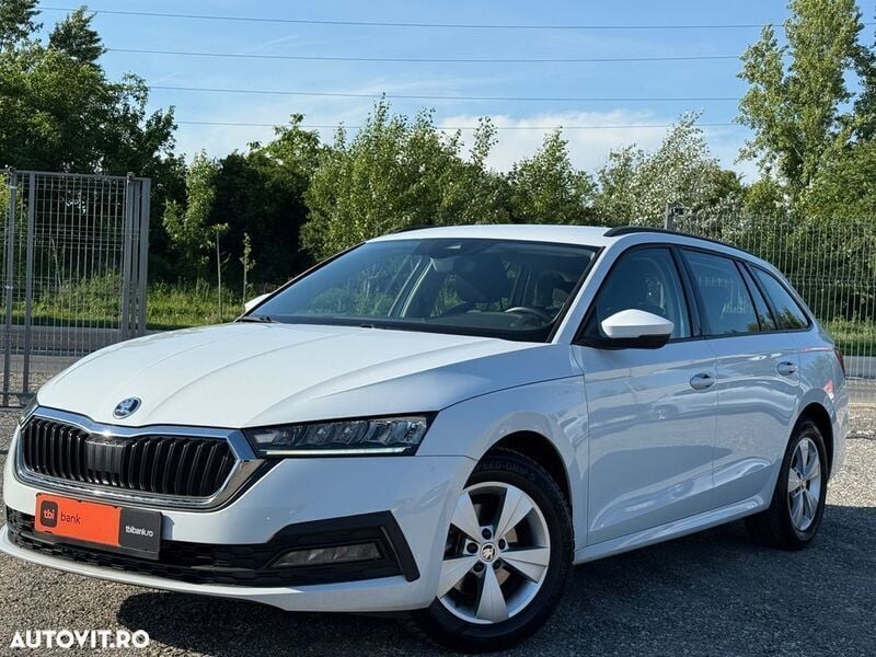 Alb Utilizat 2021 Skoda Octavia Style Break | 12.890 EUR - Imagine 1/4