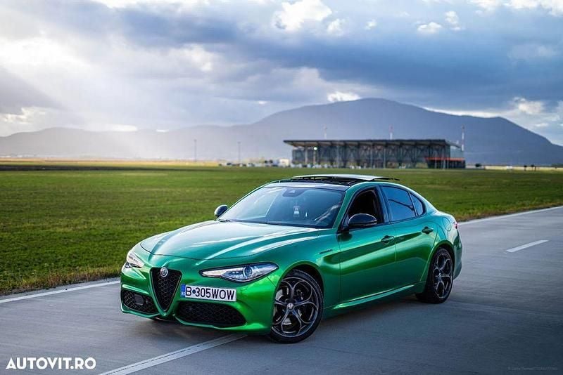 Culoareverde Utilizat 2022 Alfa Romeo Giulia Estrema Berlinǎ | 40.000 EUR - Imagine 1/4