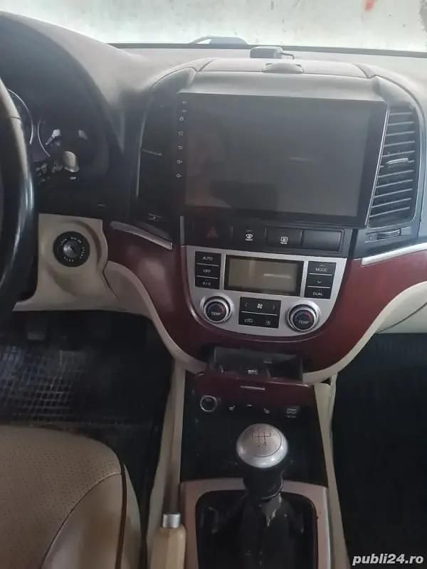 Second-hand Hyundai Santa Fe 114 CP (83 kW) 2008 SUV