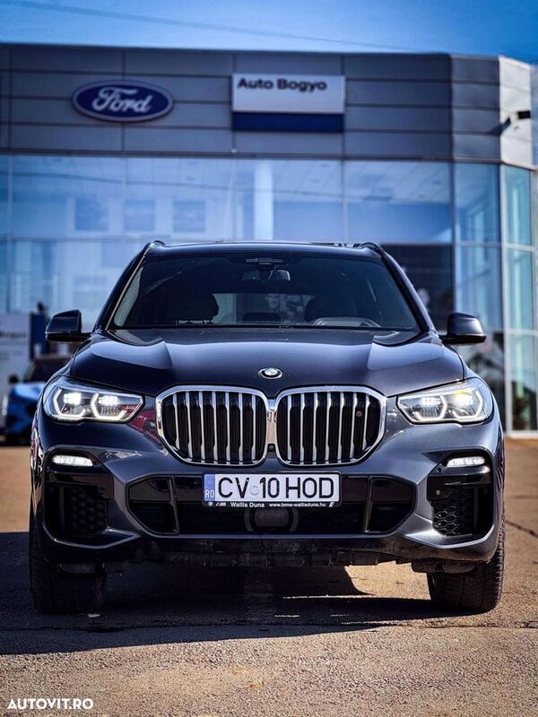 Gri Utilizat 2019 BMW X5 SUV | 60.100 EUR - Imagine 1/4