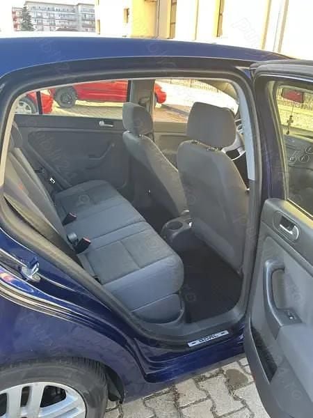 Utilizat 2006 VW Golf V Hatchback | 1.500 EUR (Super Preț) - Imagine 1/4