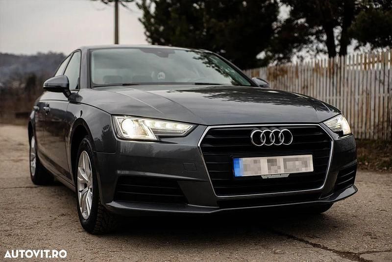 Second-hand Audi A4 Premium 150 CP (110 kW) 2016 Culoaregri Berlinǎ