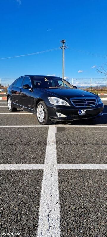 Negru Utilizat 2007 Mercedes S320 Berlinǎ | 10.900 EUR - Imagine 1/4