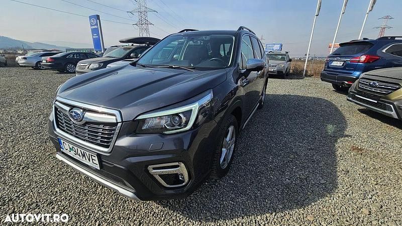 Gri Utilizat 2020 Subaru Forester SUV | 26.399 EUR - Imagine 1/4