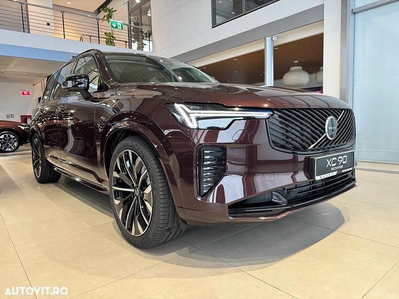 Second-hand Volvo XC90 Ultimate 310 CP (228 kW) 2025 Galbeuriu SUV