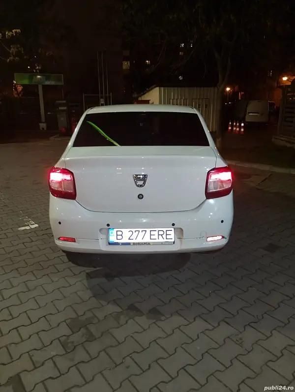 Alb Utilizat 2016 Dacia Logan Berlinǎ | 3.850 EUR - Imagine 1/4