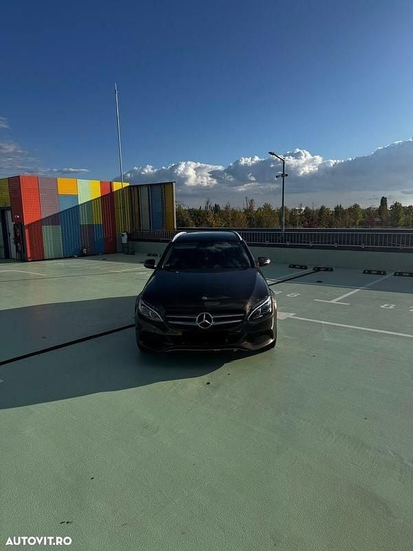 Culoaremaro Utilizat 2016 Mercedes C220 Break | 15.900 EUR (Preț OK) - Imagine 1/4