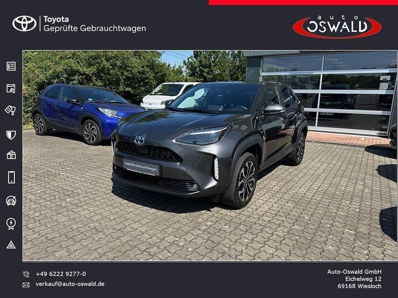 Utilizat 2024 Toyota Yaris Hybrid Team | 28.146 EUR - Imagine 1/1